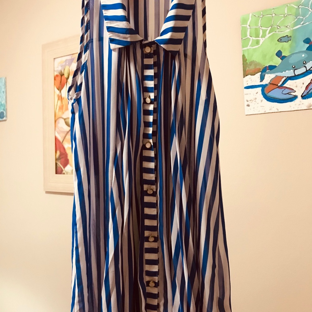 Semi long Blouse ( Roseri)